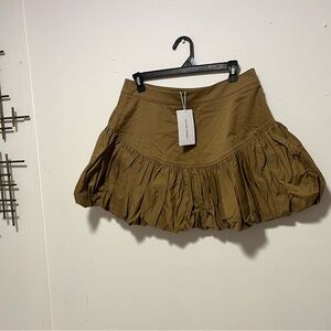 NWT Urban Revivo Balloon Style Skirt.